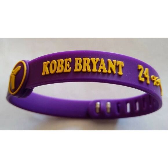 Kobe Bryant RIP Lakers NBA Basketball Silicone Bracelet Bundle Quantity 4 NEW - Picture 8 of 12